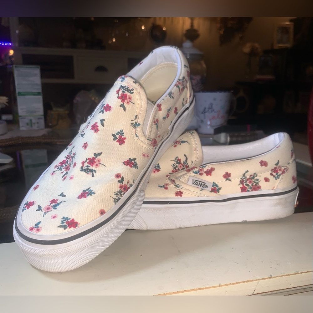 Vans size 5 women’s